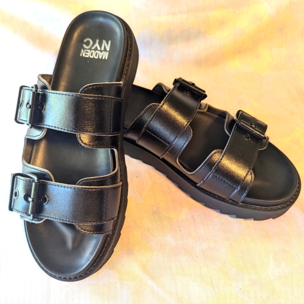 Madden NYC Lug sole slide, Like New, Size 8 women's